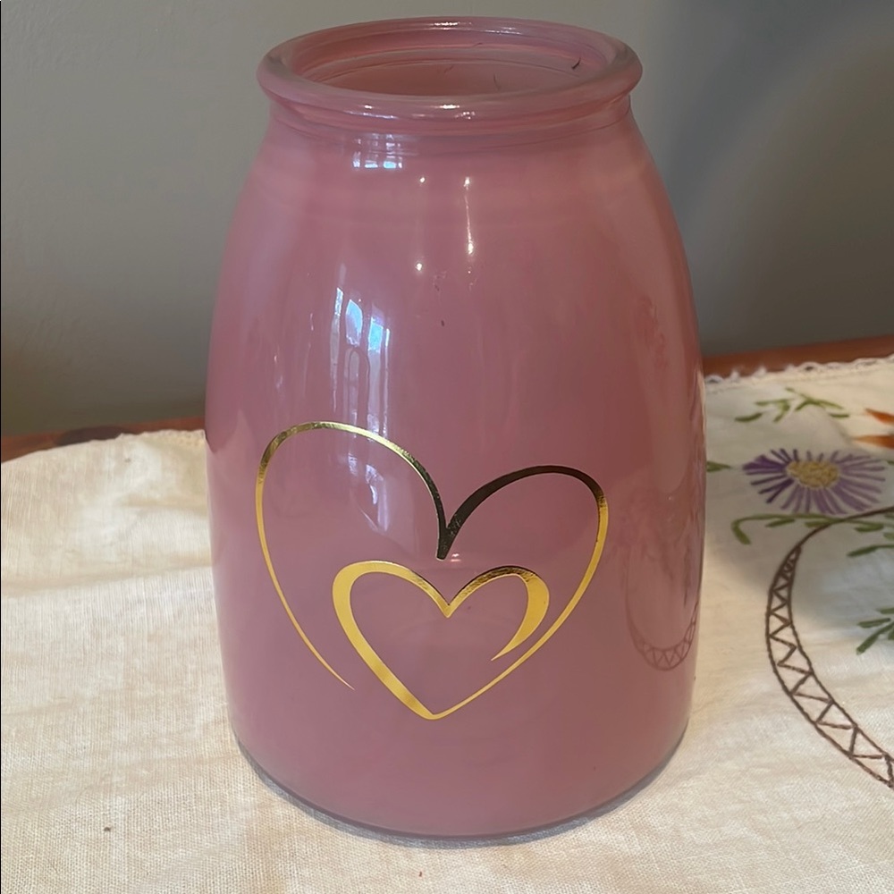 Elegant Pink Heart Vase